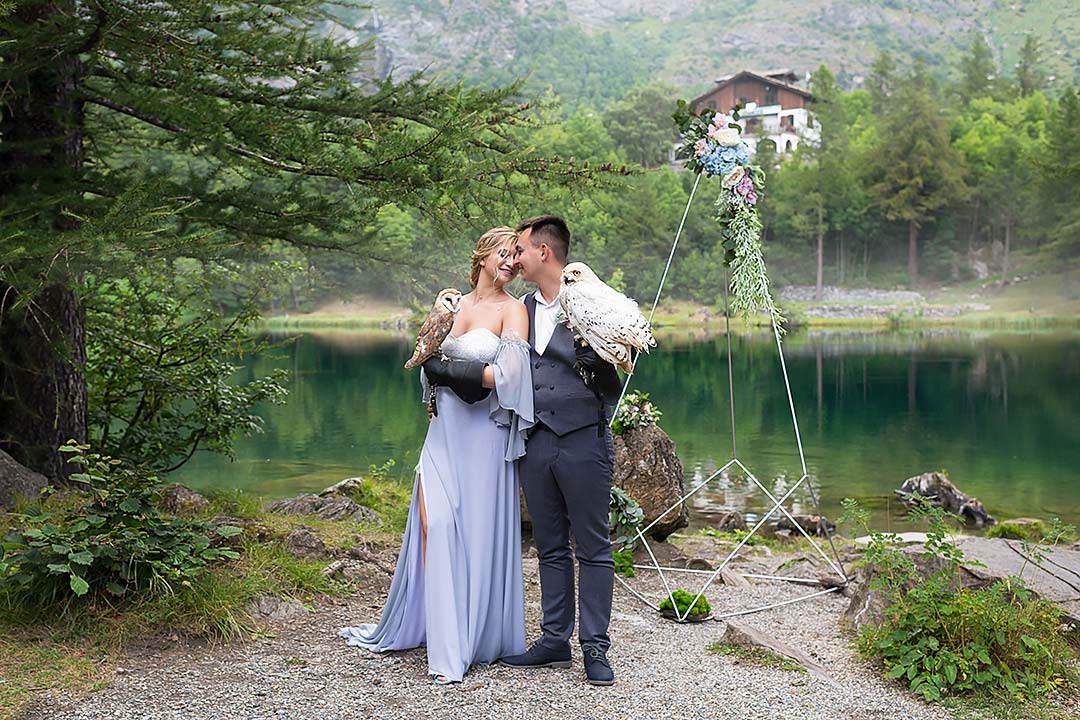 свадьба-в-италии-у-озера-в-альпах-лесная-свадьба-в-горах