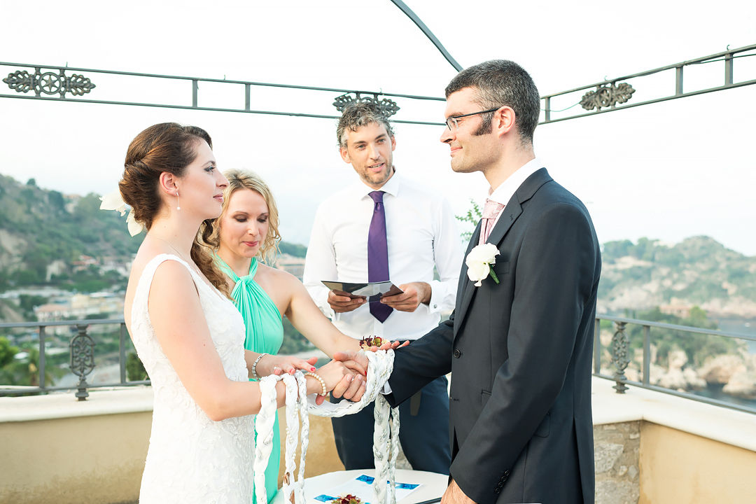 symbolic wedding ceremony taormina