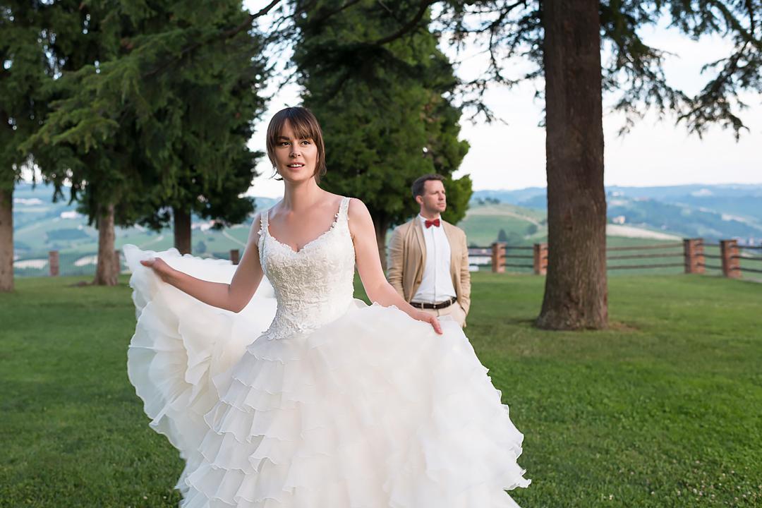 Symbolic wedding ceremony in Piedmont, wedding photographer Italy title=